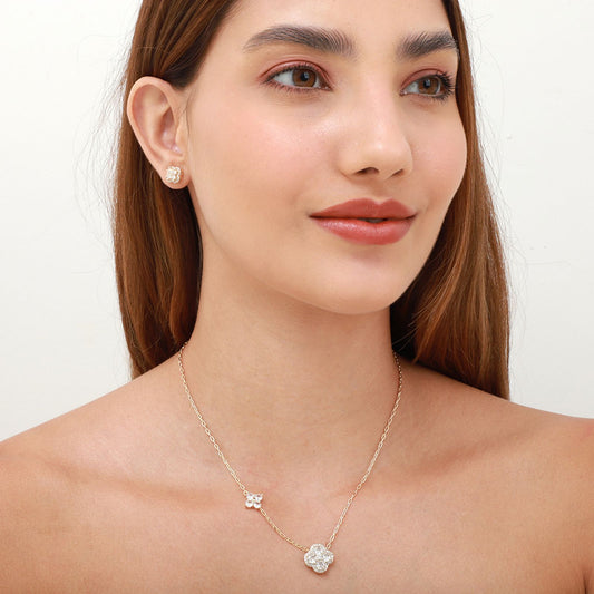 Conjunto semijoia trevo em zircônia