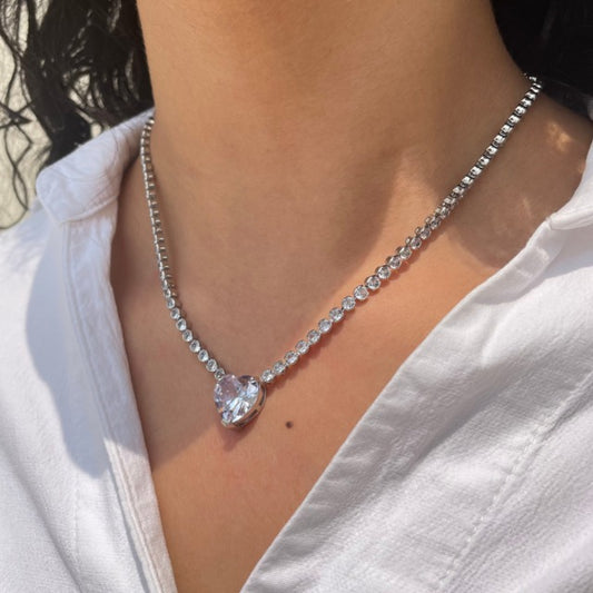 Colar coração pedra zircônia