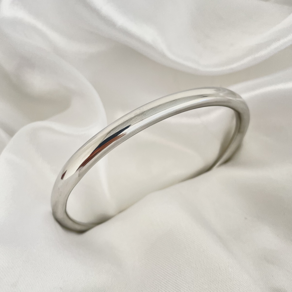 Bracelete Liso Simples Banhado a Ouro 18k e Rodio Branco