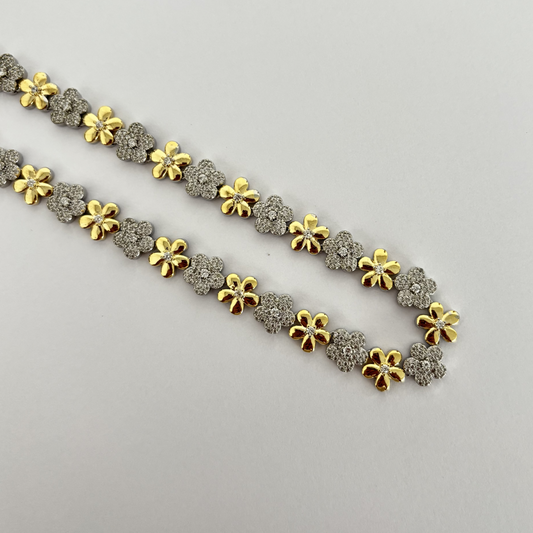 Colar Riviera Flor Turim Cravejado Banhado a Ouro 18k e Ródio Branco